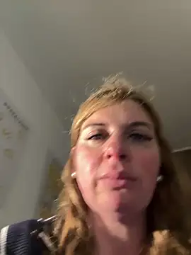 Lombada 라이브 XXX 채팅