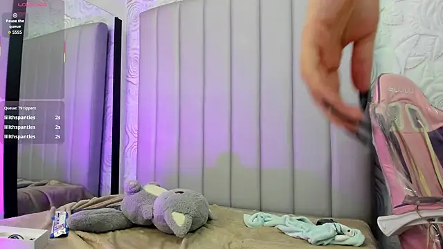 AlexaFoxy18's Live XXX Chat