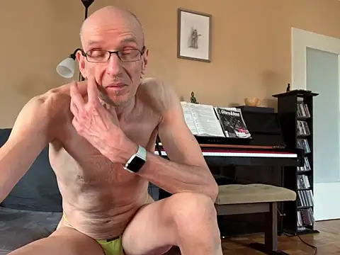 Show modela Bula94193 na web-kameri