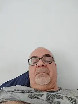 Satiro_Sevilla's Live XXX Chat