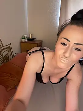 SweetSolez Live XXX-Chat