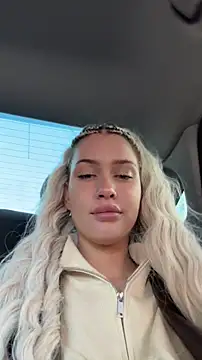 Chat XXX ao vivo de KikiWatson