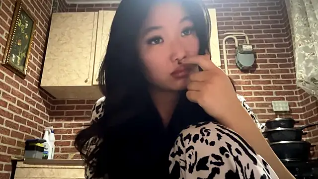 Chat +18 de EmmaLeexth ao vivo