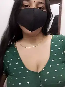 Chat XXX en directo de Cute-angle-1