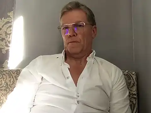 abibull 现场XXX聊天