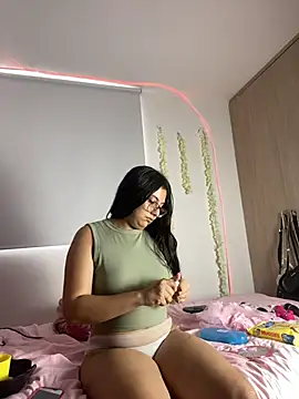 Velma_star Adlı Modelin Canlı XXX Sohbeti