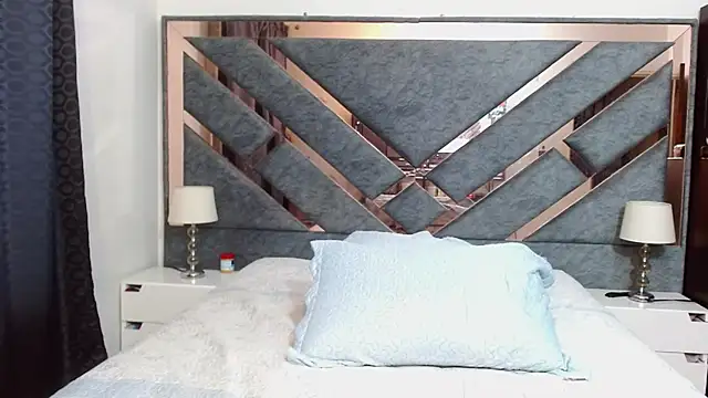 KarlaTesg's Webcam Show