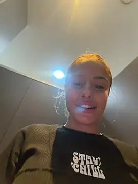 SophieVJ's Webcam Show