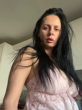 MiriamDelyn: онлайн-секс-чат