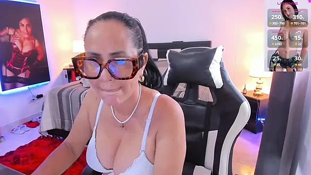 RubyStrome Live XXX-chat