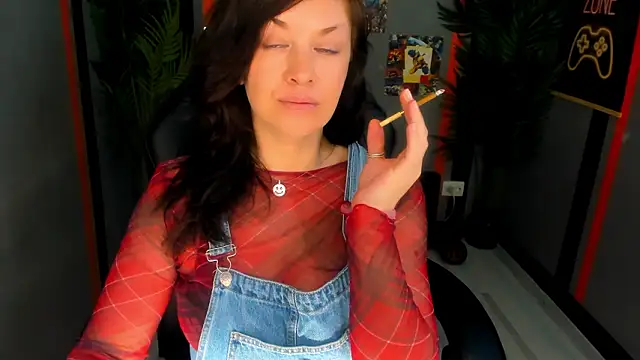 AnaMills: онлайн-секс-чат