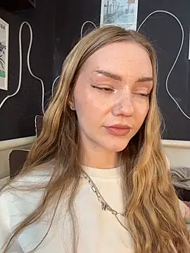 MilaMoone 라이브 XXX 채팅