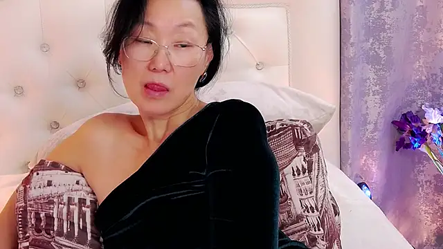 S_andra_'s Live XXX Chat