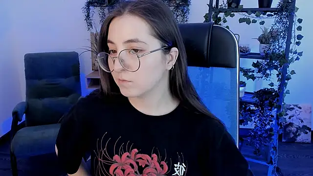 XXX chat uživo modela VirtuallVoyant