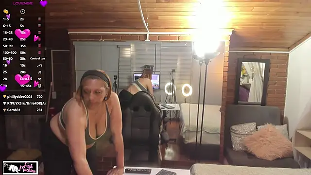 Destiny__Hall 现场XXX聊天