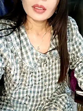 Blythe_69 网络视讯表演