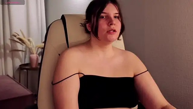 Ruyjin_Choi Adlı Modelin Canlı XXX Sohbeti