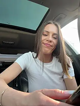 _JessyRey_: онлайн-секс-чат