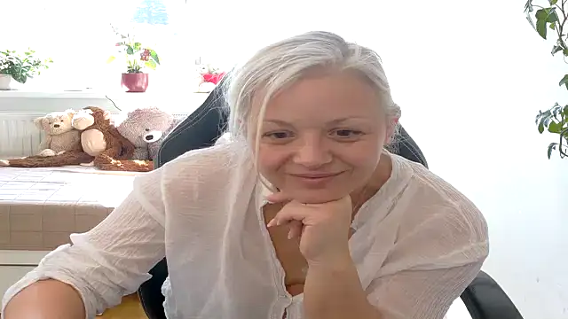 Linsy_Kim – Naživo XXX chat