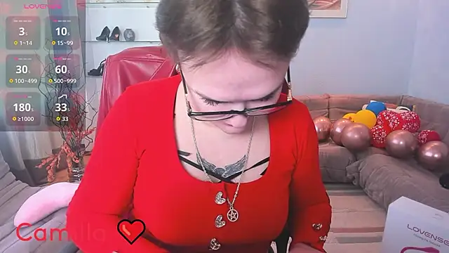 XXX chat uživo modela KamillaJei