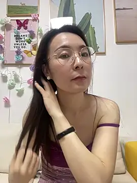 you-005 网络视讯表演