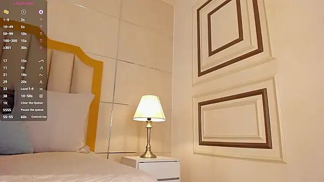 Crystal_Rose__ Adlı Modelin Canlı XXX Sohbeti