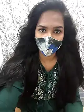 Tamil_Charu_: онлайн-секс-чат