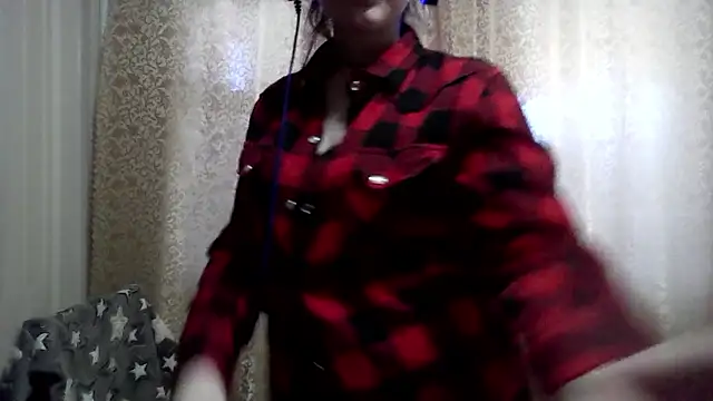 XXX chat uživo modela CarinaFolmar