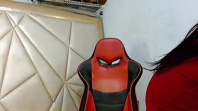 sweet_brunettex_lovingyou – Kamerová šou