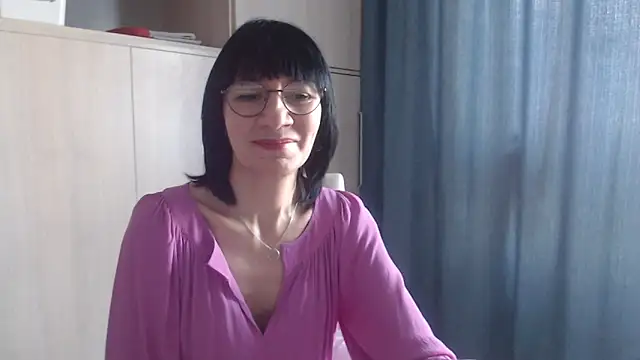 Erica95Bloom – Naživo XXX chat