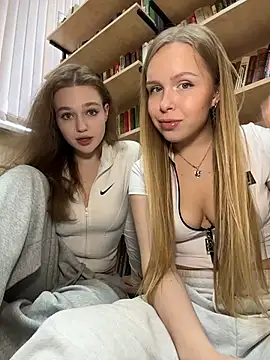 Liza_risky Adlı Modelin Canlı XXX Sohbeti