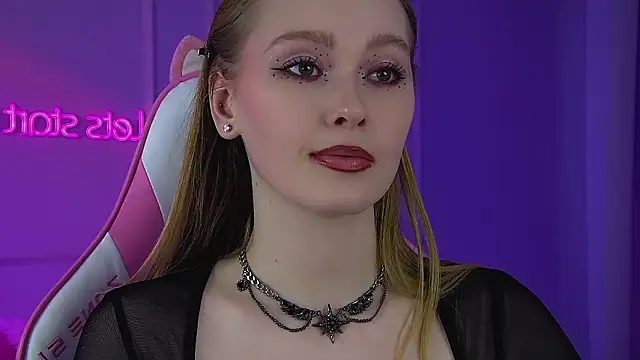 AgataFoxley's Live XXX Chat