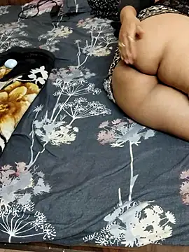 Pokazy przed kamerką – angel_monika