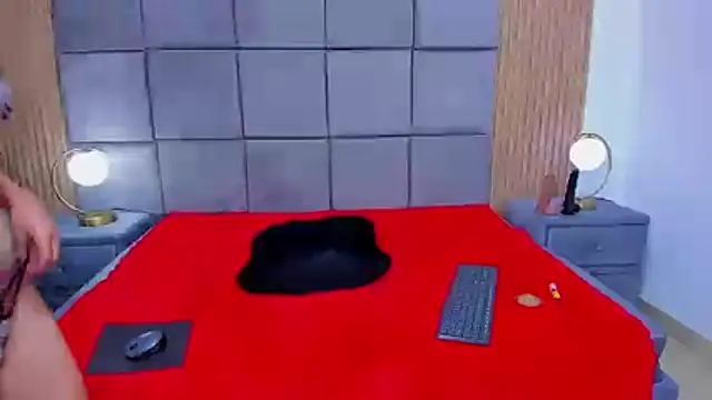 KateTompson_ Chat XXX in diretta