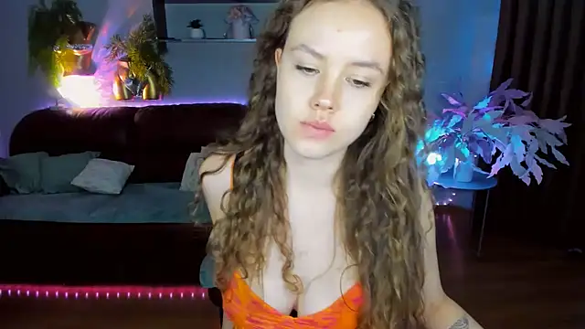 BeatriceShine Live XXX-chat