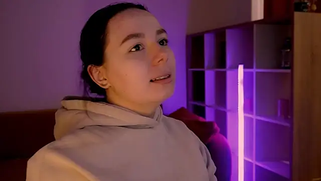 Di_na_Bell – Naživo XXX chat