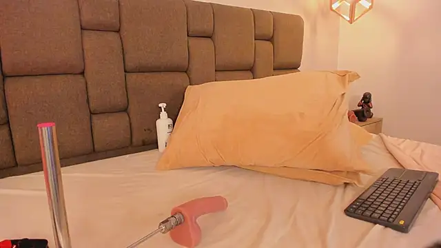 Ariana_giraldo Chat XXX live