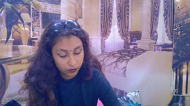 IndianSexyButt Chat XXX in diretta