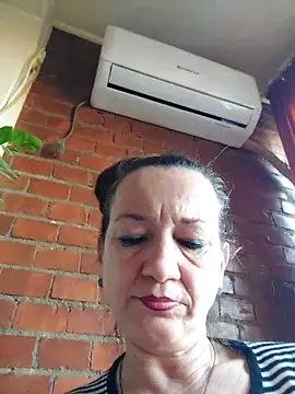 anayss17 现场XXX聊天