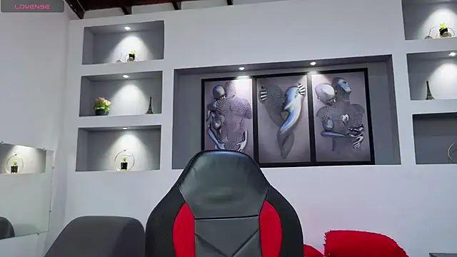 ambar_sex10 即時 XXX 聊天