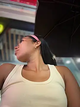 SheenaBrooke's Webcam Show