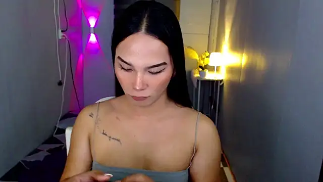 Show modela Fille_itou na web-kameri