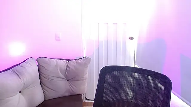 Chat +18 de milfrousse ao vivo