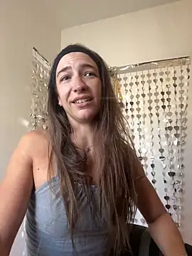 Chat XXX ao vivo de Yara-Lolii