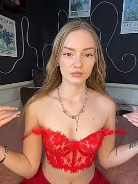 แชท XXX สดของ MilaMoone