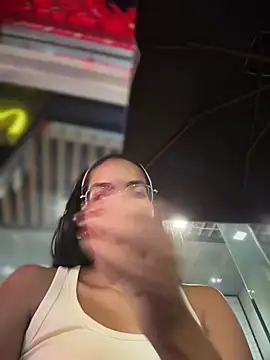 Czat XXX na żywo – SheenaBrooke