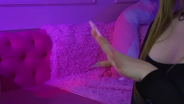 AgataFoxley's Live XXX Chat