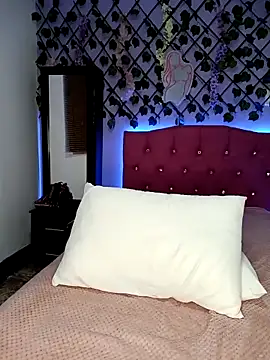 Sophie-Hot- Webcamshow