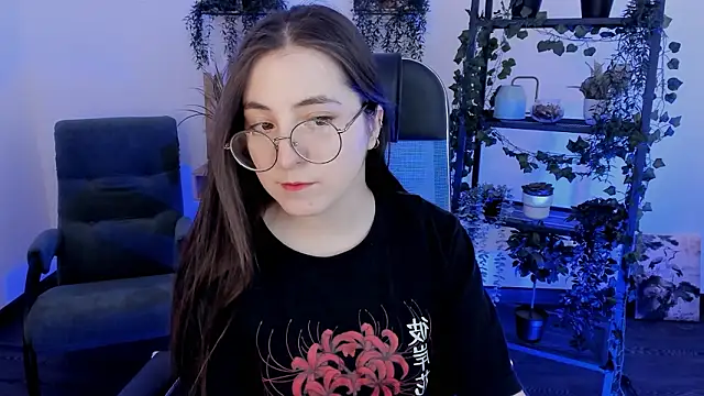 VirtuallVoyant 라이브 XXX 채팅