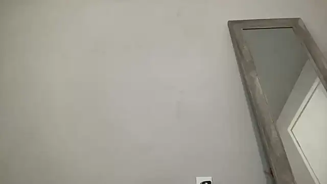 Creamesensation Chat XXX live